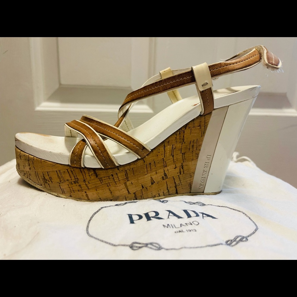 Prada Wedges 💯 original Summer Shoes
